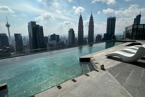 Outdoor pool - IMPERIAL KLCC RESIDENCE BY PERKASA IKON (Kuala Lumpur)