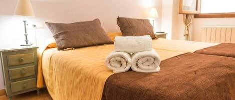 Standard-Doppel- oder -Zweibettzimmer