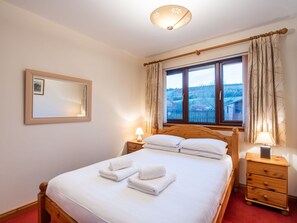 3 عدّة غرف نوم وسرير سفر وواي فاي مجانًا