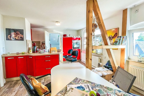 Möbel, Interior Design, Flooring, Decke, Fussboden, Wohnung, Zimmer, Stuhl, Couch, Wohnzimmer