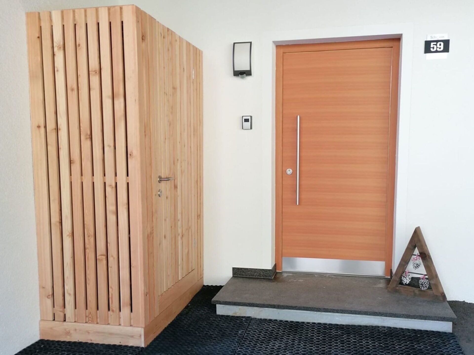 Wall, Flooring, Wood, Floor, Door, Home Door, Hardwood, Wood Stain, Composite Material, Plank