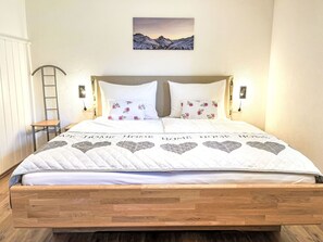 2 chambres, lit de bébé portatif, accès au Wi-Fi (inclus)