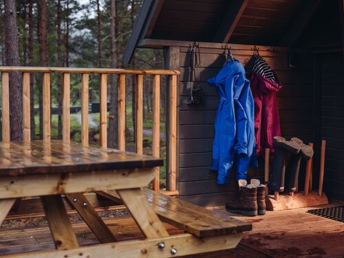 Schöne Wohnung in einem Ferienhaus für 3 Leute mit Terrasse und Haustiere erlaubt