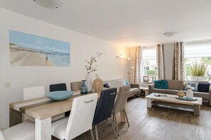 Dining - Holiday home in Nes with swimming pool (Nes)