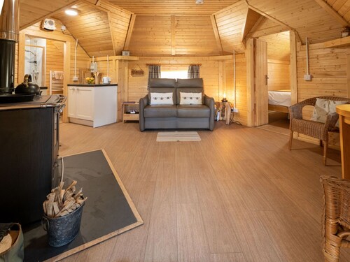 Schöne Wohnung in einem Ferienhaus für 3 Gäste mit Terrasse und Haustiere erlaubt
