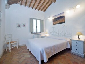 2 chambres, lit de bébé portatif, accès au Wi-Fi (inclus)