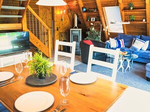 Fernseher, Kamin