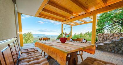 Secluded Escape Hilltop Villa with Hot-Tub - Two Bedroom Villa with Hot-Tub