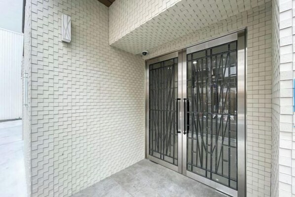 Exterior - BLUE Shimanouchi (Osaka)