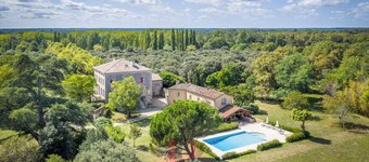 Large renovated house, ideal for a large family looking for peace and quiet.