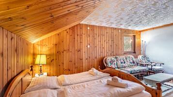 5 bedrooms, free WiFi