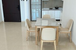 Room - Tri Tower Residence (Walk 3 minutes to Malaysia & Singapore customs) (Johor Bahru)