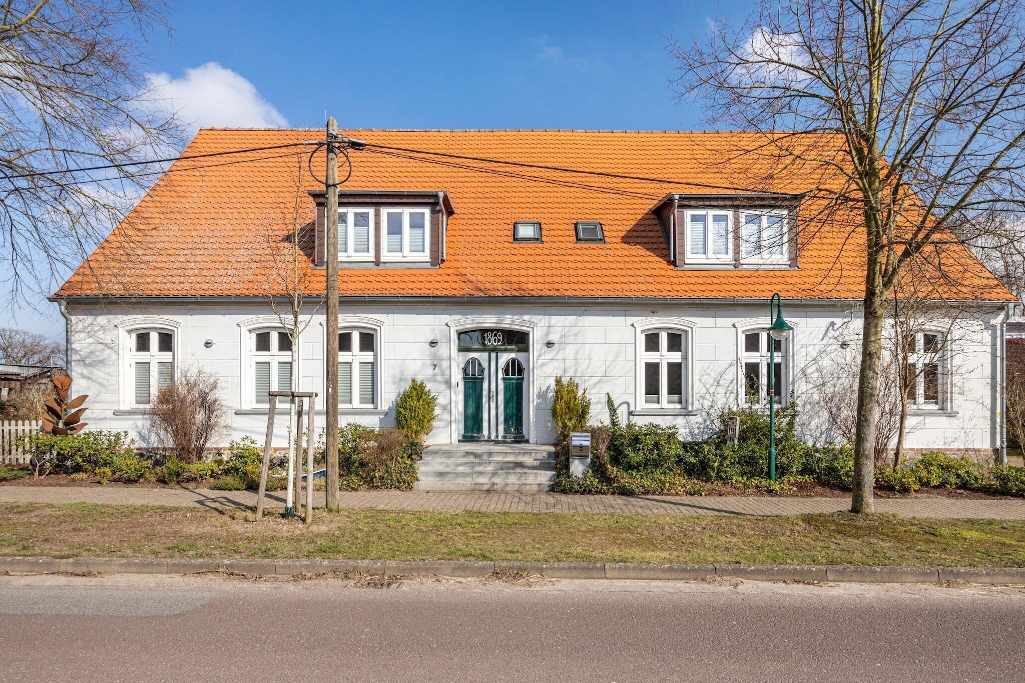 Außenseite Ferienhaus [Sommer]