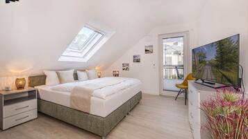 3 bedrooms, iron/ironing board, WiFi