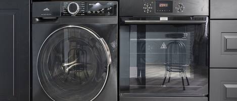 Microwave, oven