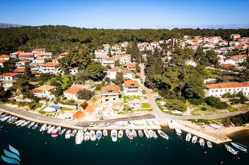 Hvar spa & apartment-2 Bedroom-Terrace/Sea View 4