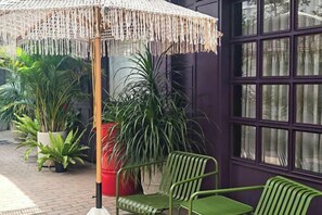 Unclassified image, 4 of 18, button - Soho Heritage House Chinatown Bangkok (Bangkok)