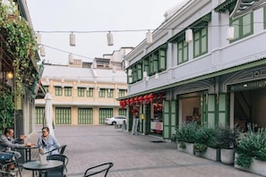 View from property - Soho House Old Town Bangkok (Bangkok)