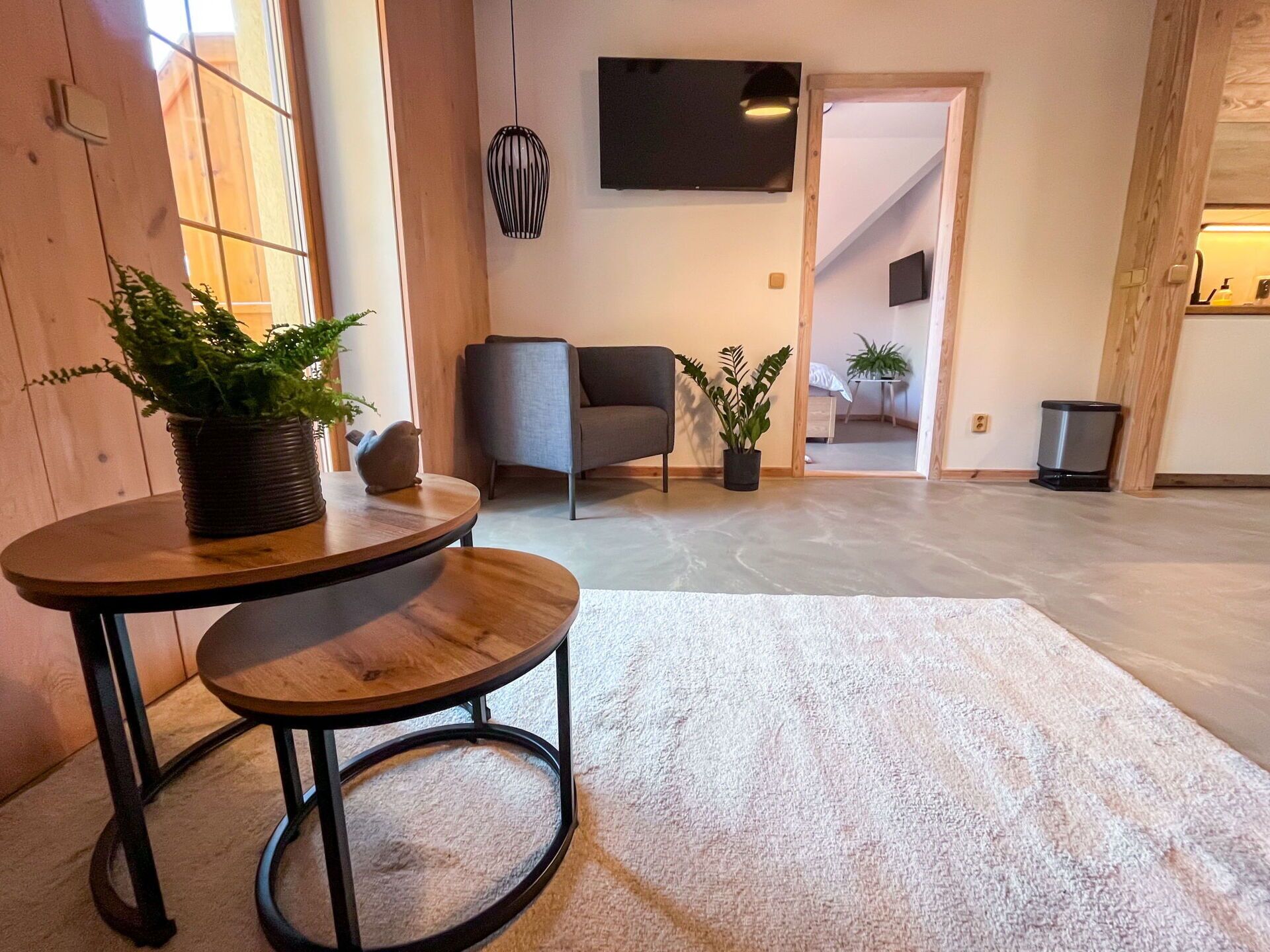 المنشأة من الداخل