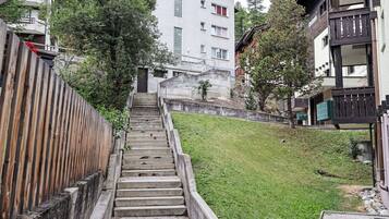 Enceinte de lâhĂ©bergement