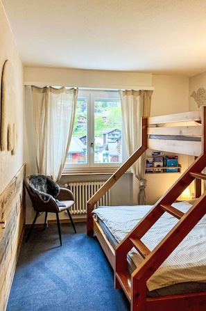 2 bedrooms, free WiFi