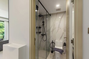 Bathroom - Studio in Utopia Karon Phuket A2-605 (Karon)