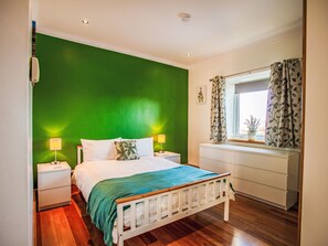 7 bedrooms, Internet