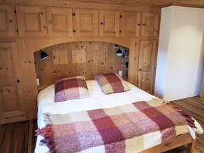 3 bedrooms, desk, internet - Spunda Biala by Interhome (Laax)