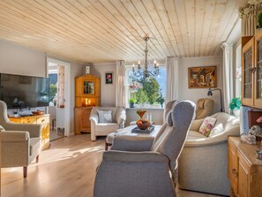 TV - "Missa" - 2km to the fjord by Interhome (Nykøbing Mors)