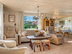 TV - "Missa" - 2km to the fjord by Interhome (Nykøbing Mors)