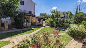 Property grounds - Vacation home Mauro by Interhome (Pula/Vodnjan)