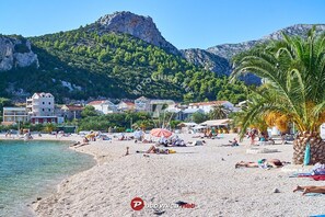 Beach nearby - Apartments Višnja - Classic One Bedroom Apartment (Klek)