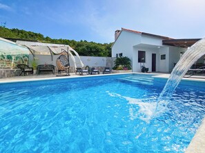 Pool - Vinovac by Interhome (Marina)