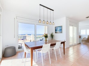 Dining - Belle vue by Interhome (Palau Savardera)