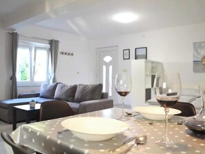 Dining - Apartment Beg by Interhome (Rab/Rab)