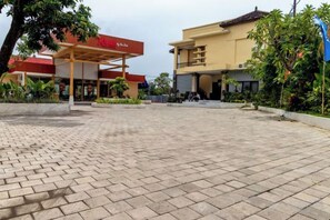 Unclassified image, 2 of 35, button - Mahajaya Hotel Denpasar (Bali)
