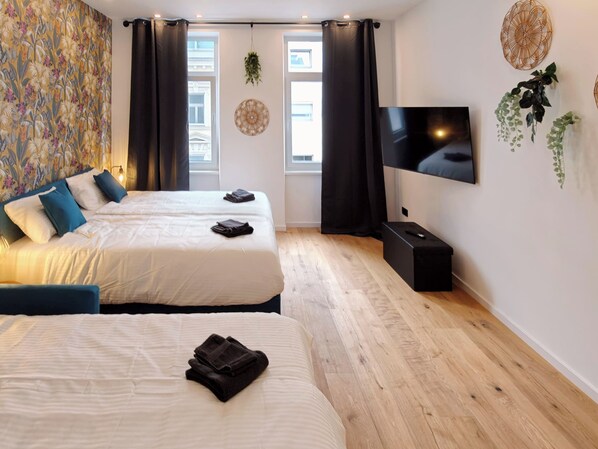 1 bedroom, travel crib, free WiFi, bed sheets