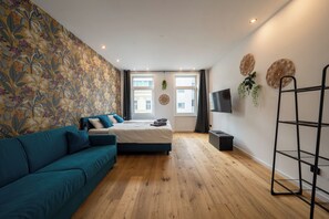 1 bedroom, travel crib, free WiFi, bed sheets