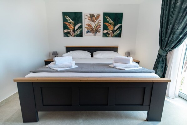 مكواة/لوح كي وواي فاي مجانًا