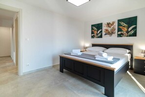 2 chambres, fer et planche à repasser, accès au Wi-Fi (inclus)