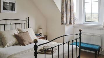 2 Schlafzimmer, Reisekinderbett, kostenloses WLAN