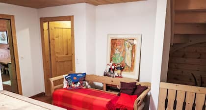 Lovely apartment for 6 people with patio and panoramic view