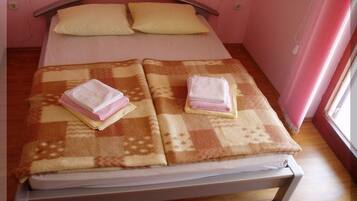 1 Schlafzimmer, Bügeleisen/Bügelbrett, kostenloses WLAN