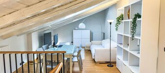 Maravillosa casa de vacaciones  con A/C, TV, terraza, mascotas permitida y vista panorámica