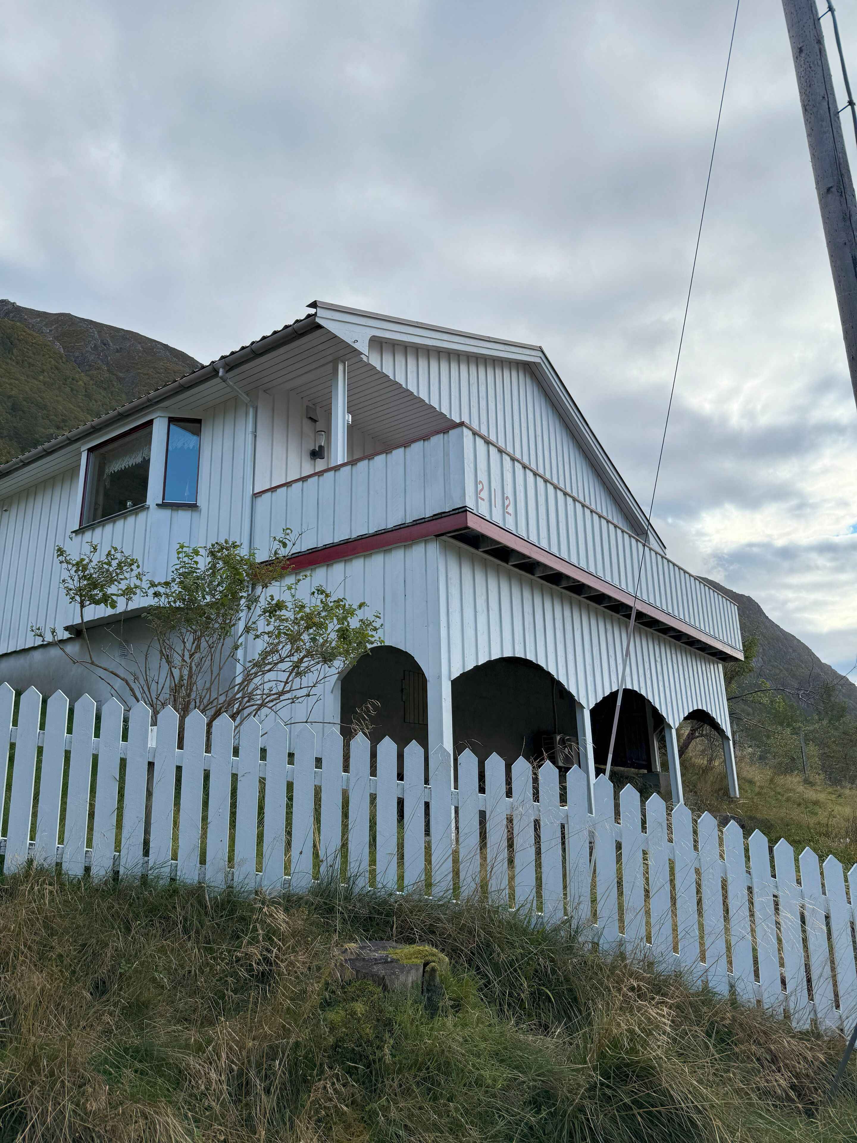 House, 2 Bedrooms | Exterior