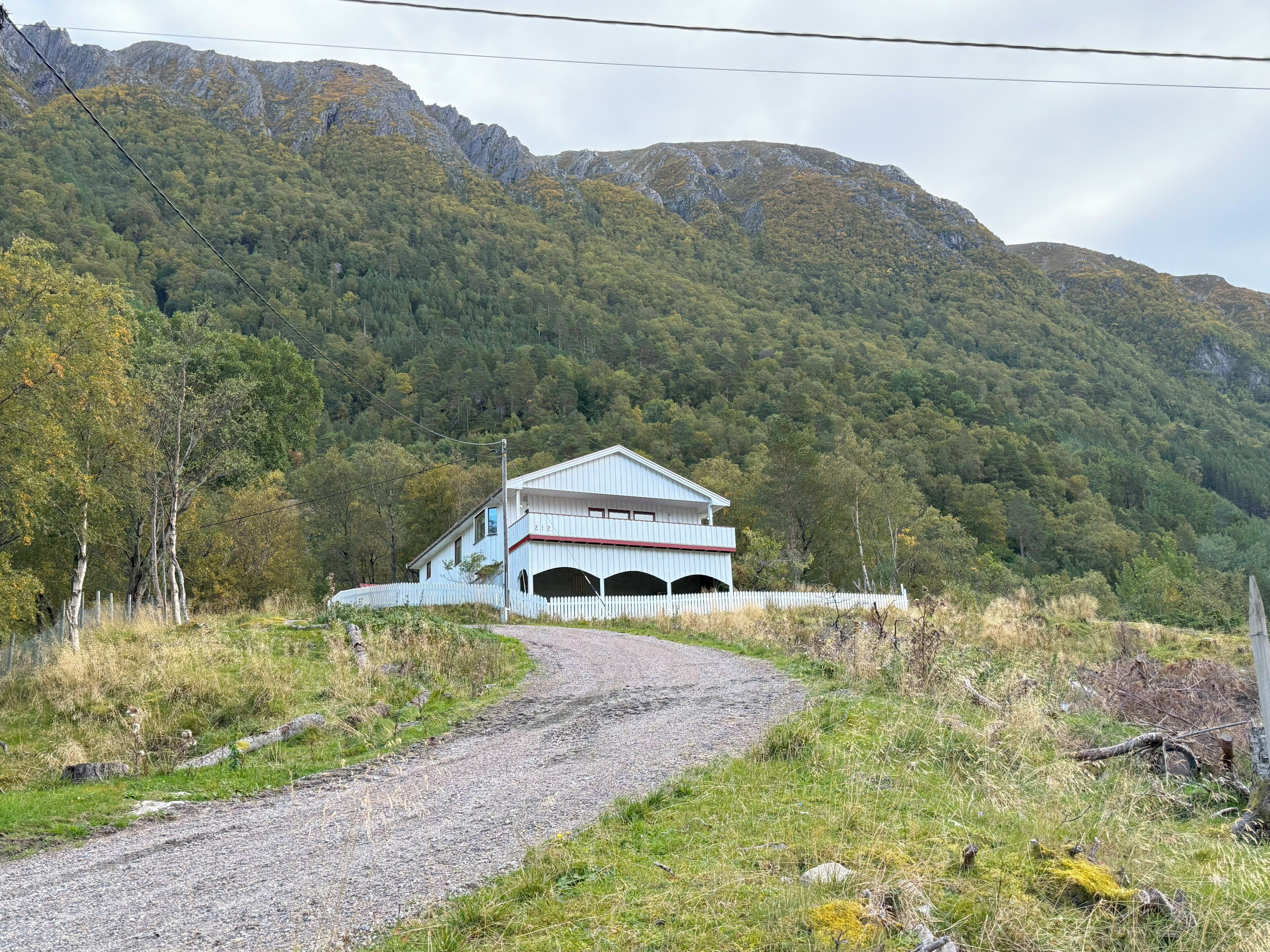 House, 2 Bedrooms | Exterior