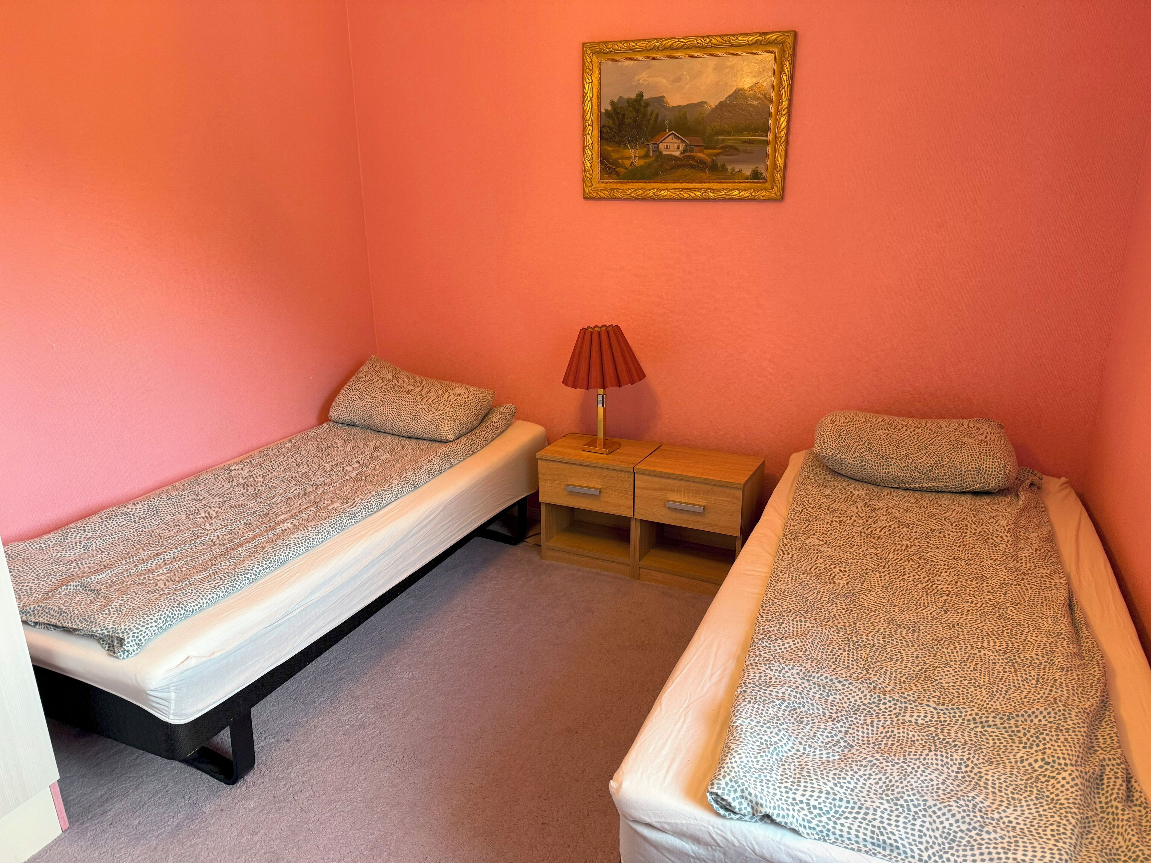 2 bedrooms