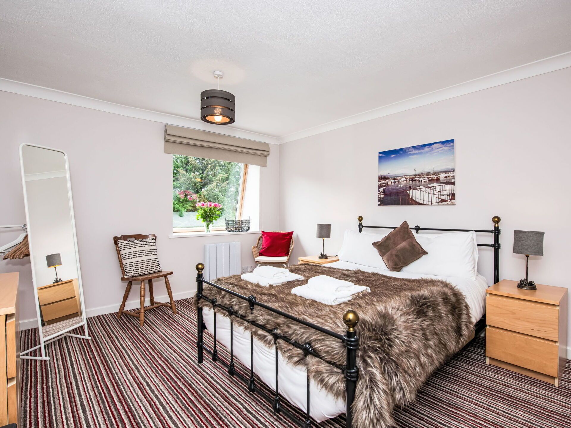 3 bedrooms, travel crib, free WiFi