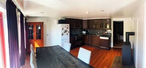 House, 5 Bedrooms | Interior