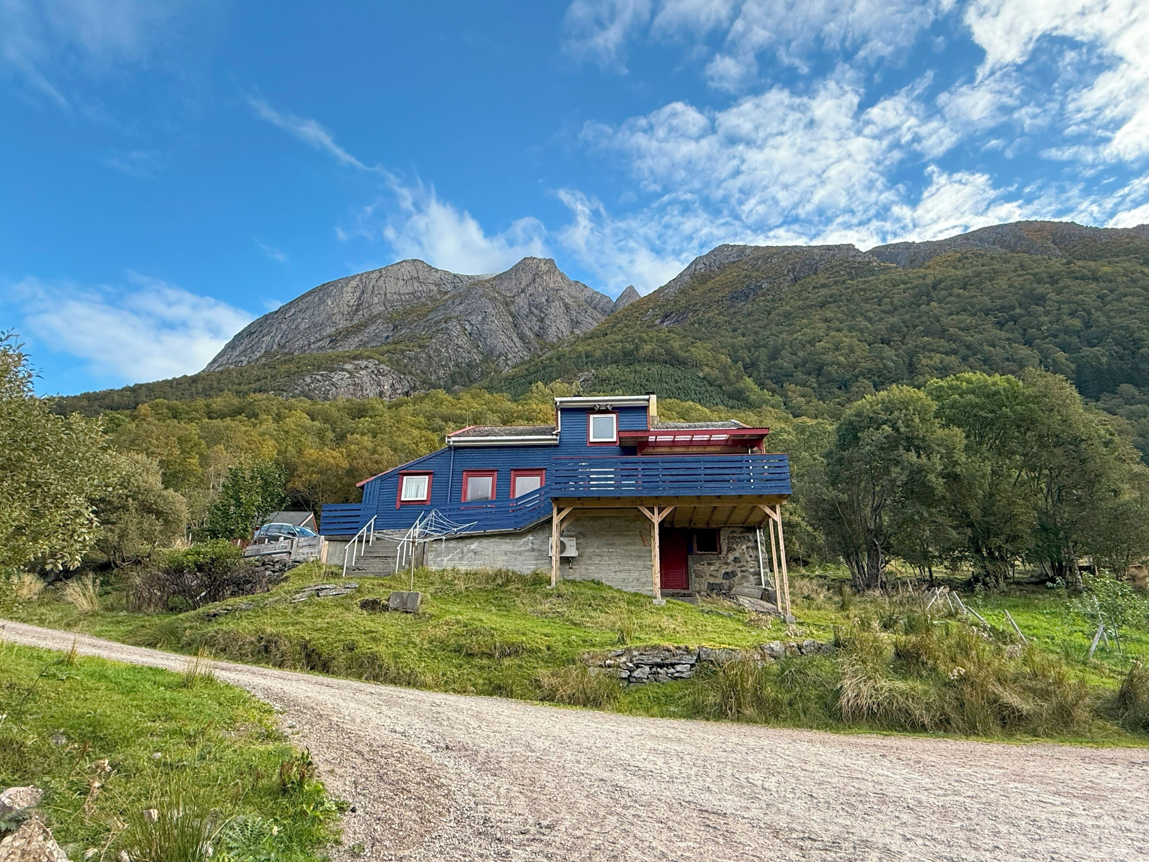 المنشأة من الخارج